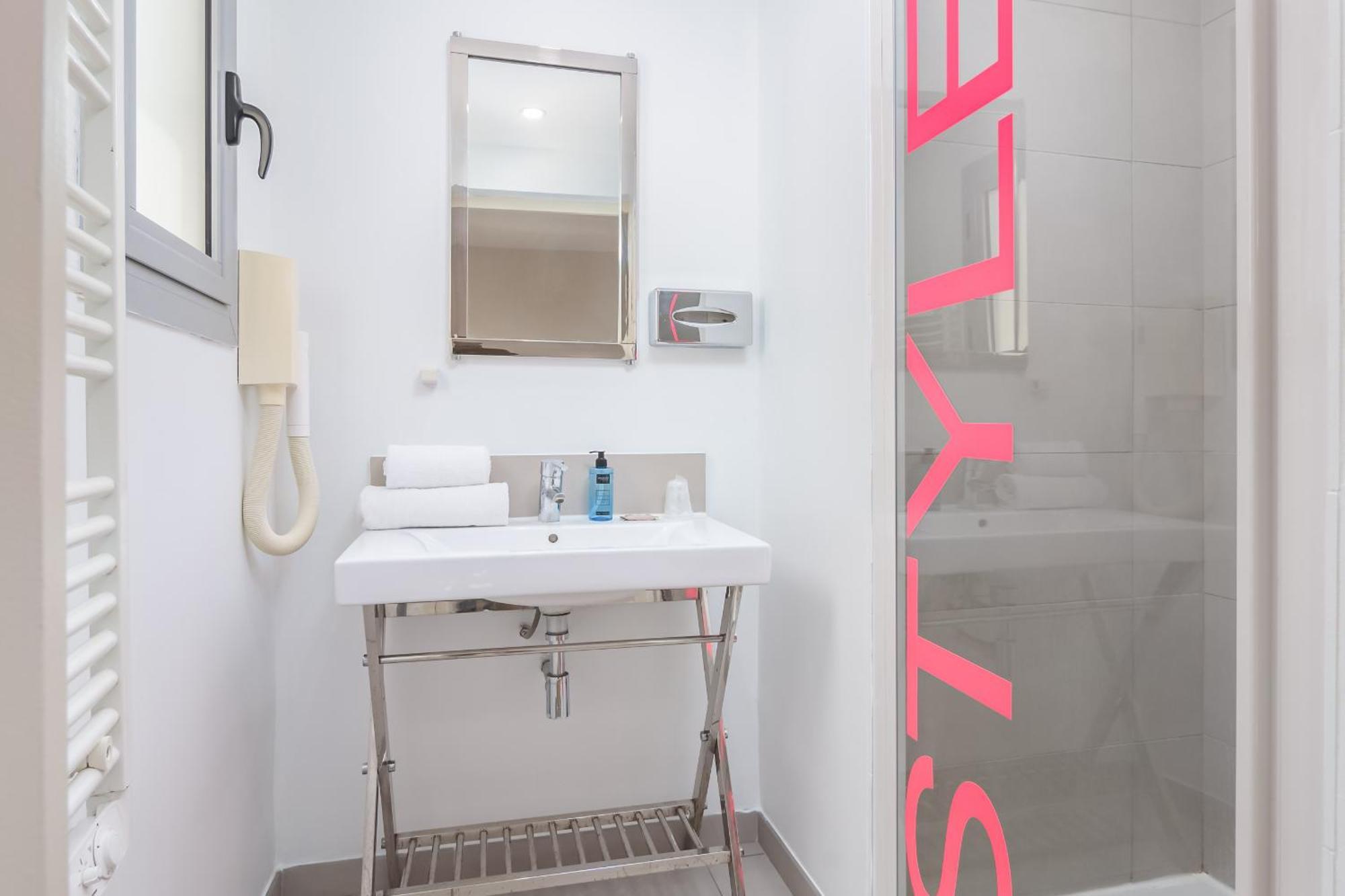 Urban Riviera Juan Les Pins - Queen Room Экстерьер фото