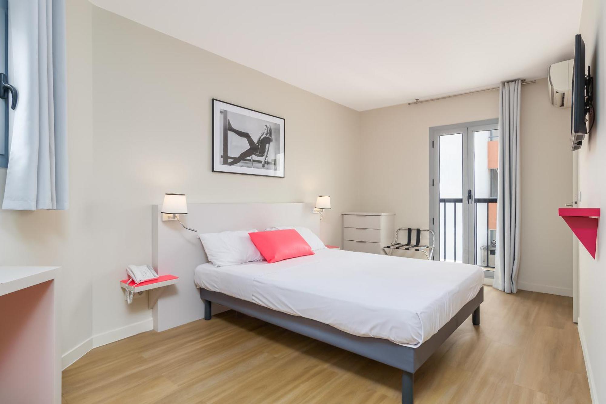 Urban Riviera Juan Les Pins - Queen Room Экстерьер фото